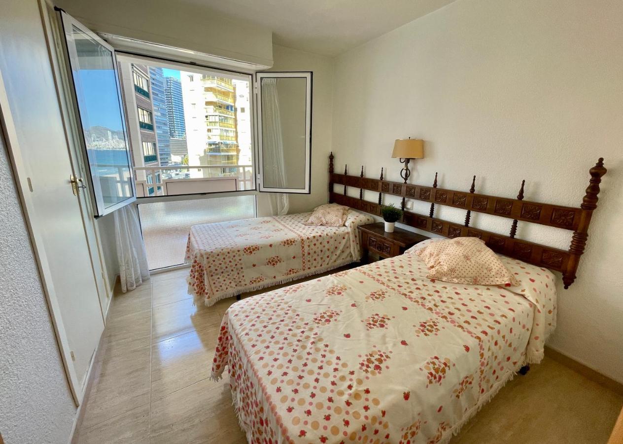 Apartamento Imperial Бенидорм Екстериор снимка